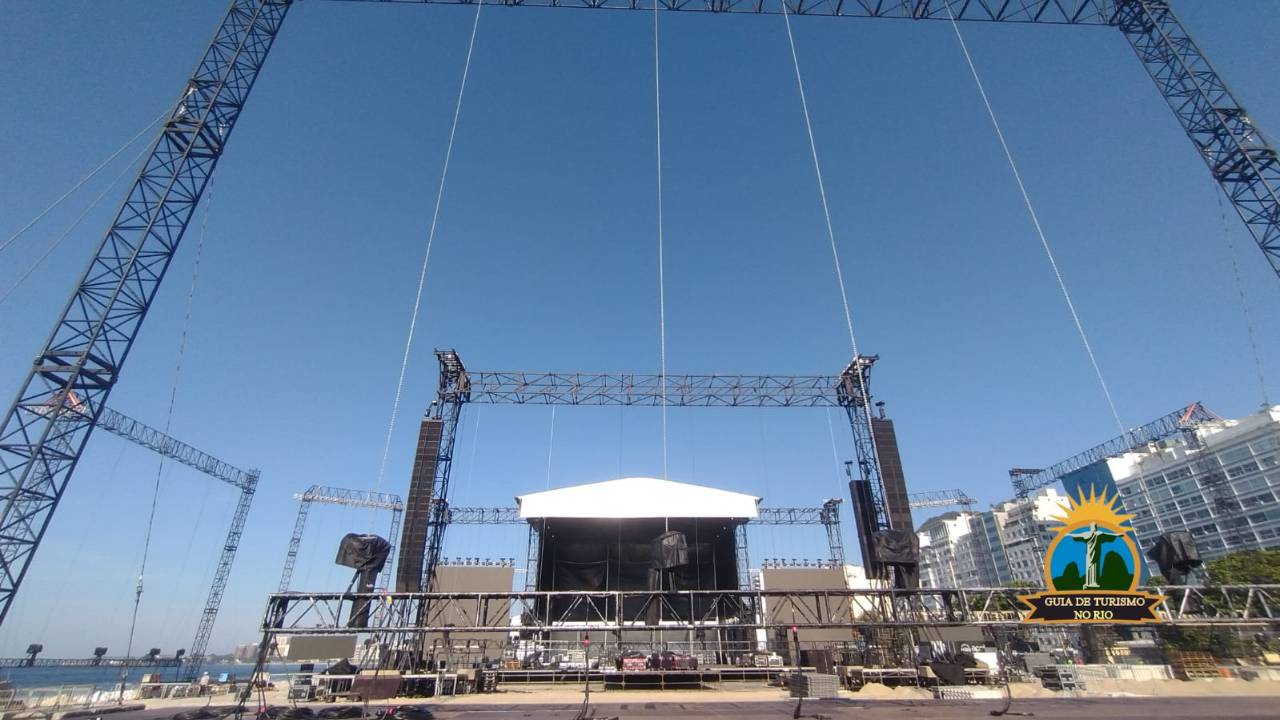 Montagem palco do show da Madonna no RIo de Janeiro.
