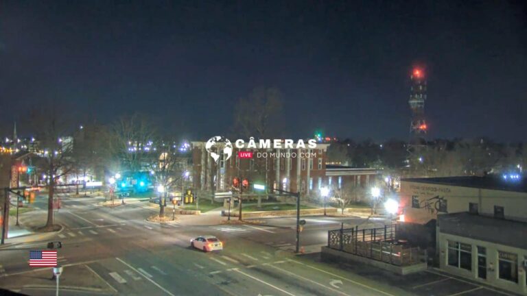 Live Webcam Putnam County Square, TN Live, USA.