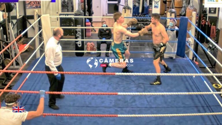 Live Boxing Trainin & Sparring Webcam South Moreton, UK