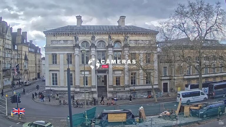 Live Webcam Taylor Institution Library, Oxfordshire, England.