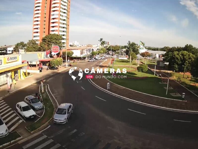 Câmera ao vivo Praça Miguel Rossafa, Umuarama, PR.