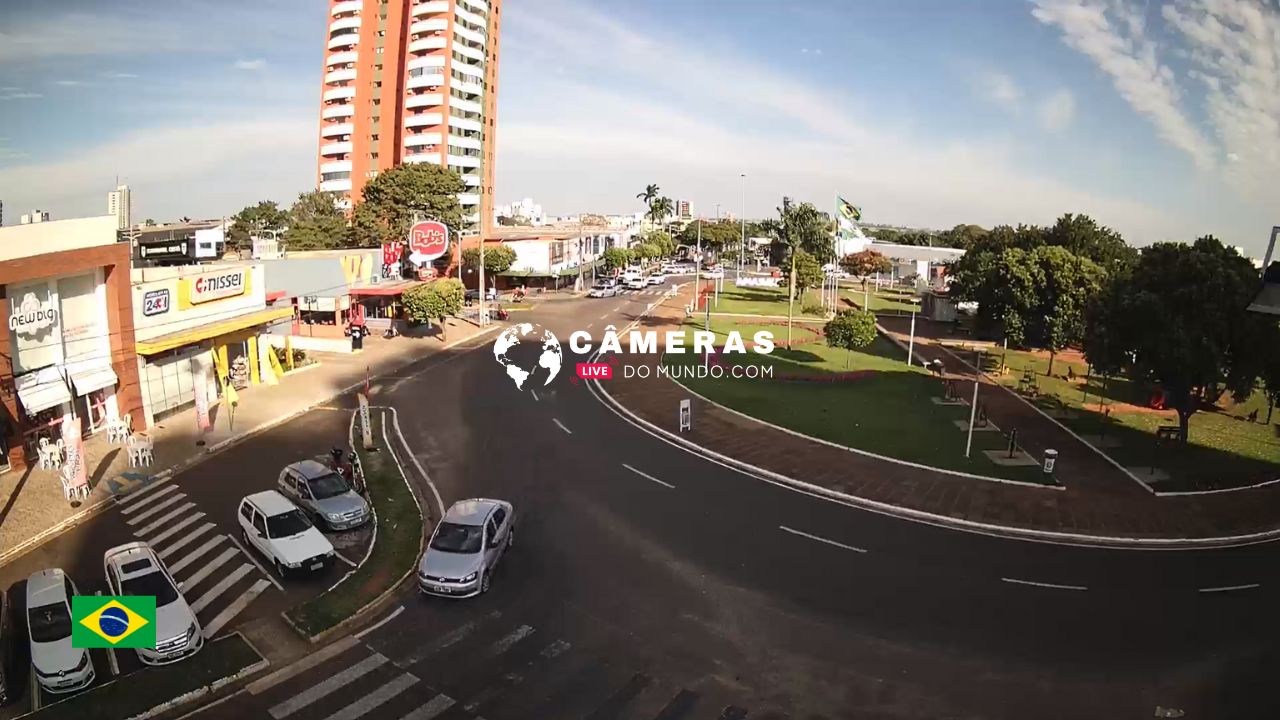 Câmera ao vivo Praça Miguel Rossafa, Umuarama, PR.