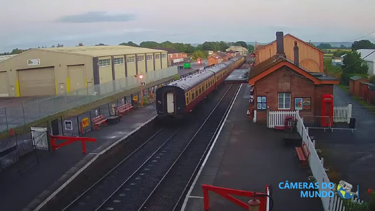 Câmera ao vivo da Estação ferroviária Lydeard na Inglaterra