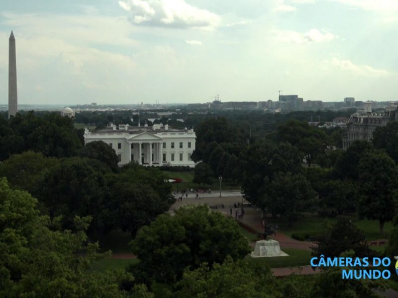 Cãmera ao vivo da Casa Branca em Washington nos Estados Unidos.