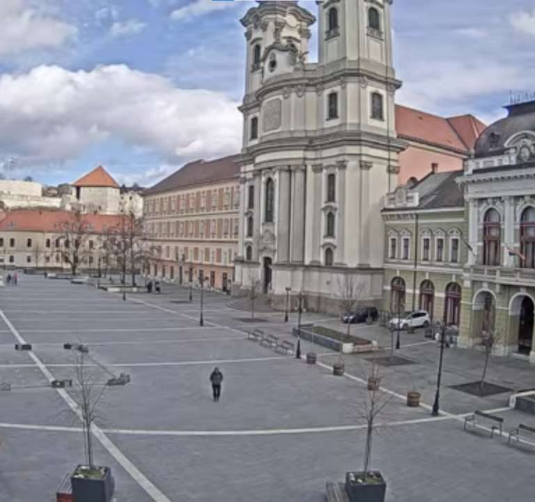Dobó Square, Eger, Hungary Live Stream.