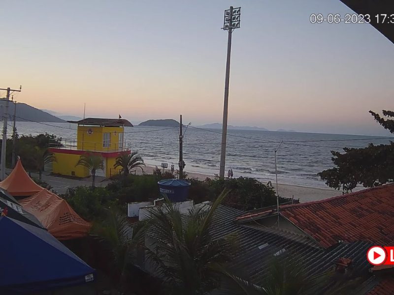 Câmera ao vivo da Praia de Palmas, Governador Celso Ramos, SC.