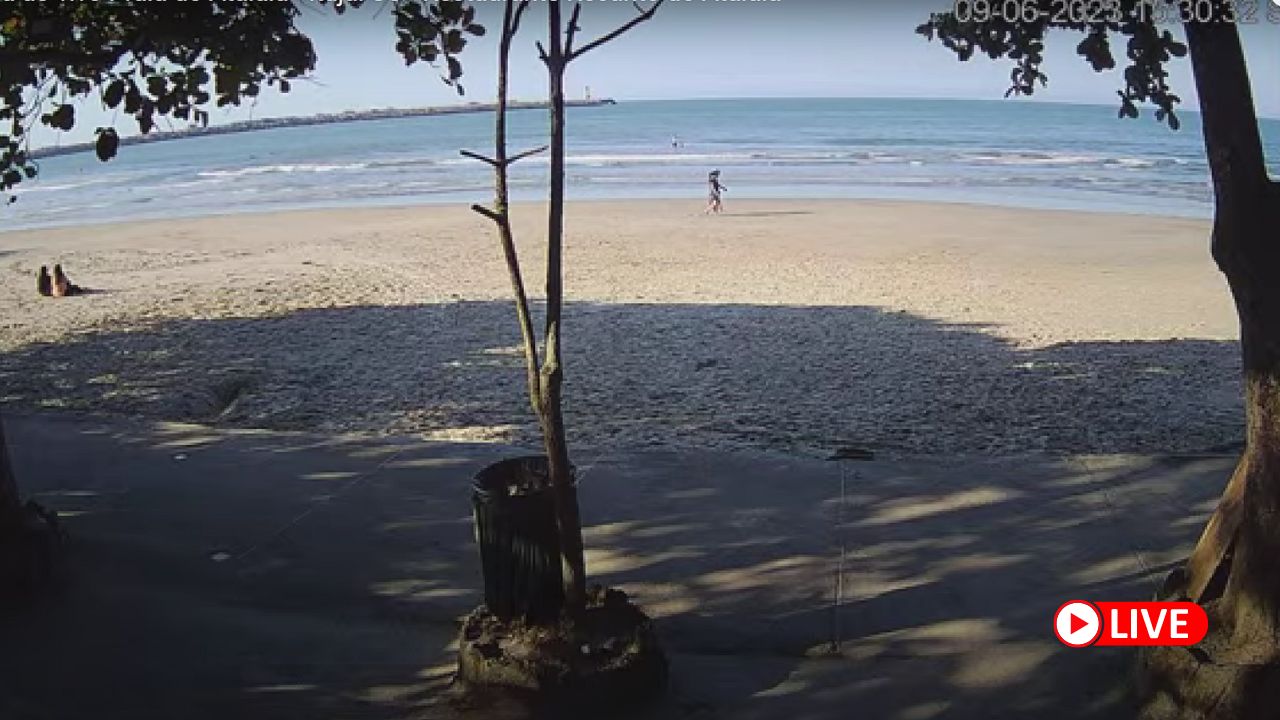 Praia do Atalaia, Itajai, Santa Catarina ao vivo.