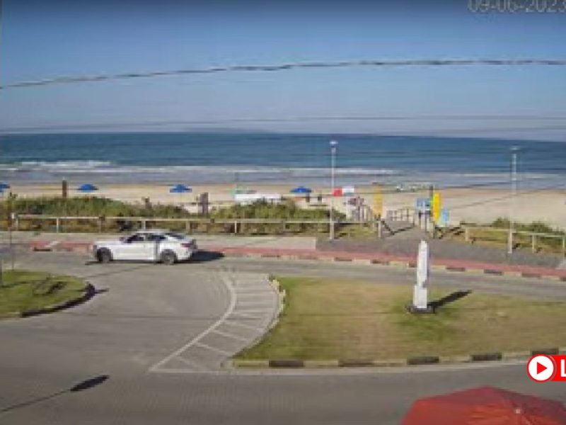 Câmera ao vivo da Praia de Mariscal, Bombinhas - SC.