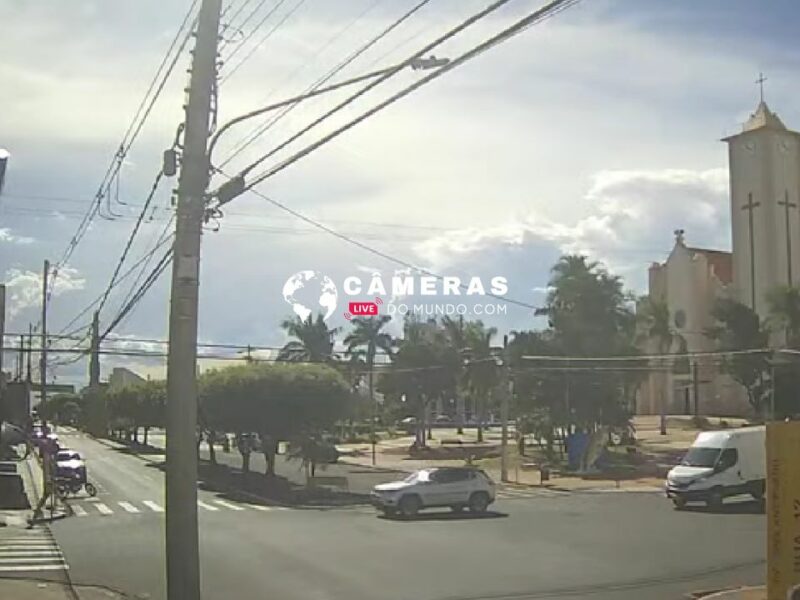 Trânsito ao vivo em Santa Fé do Sul, SP.