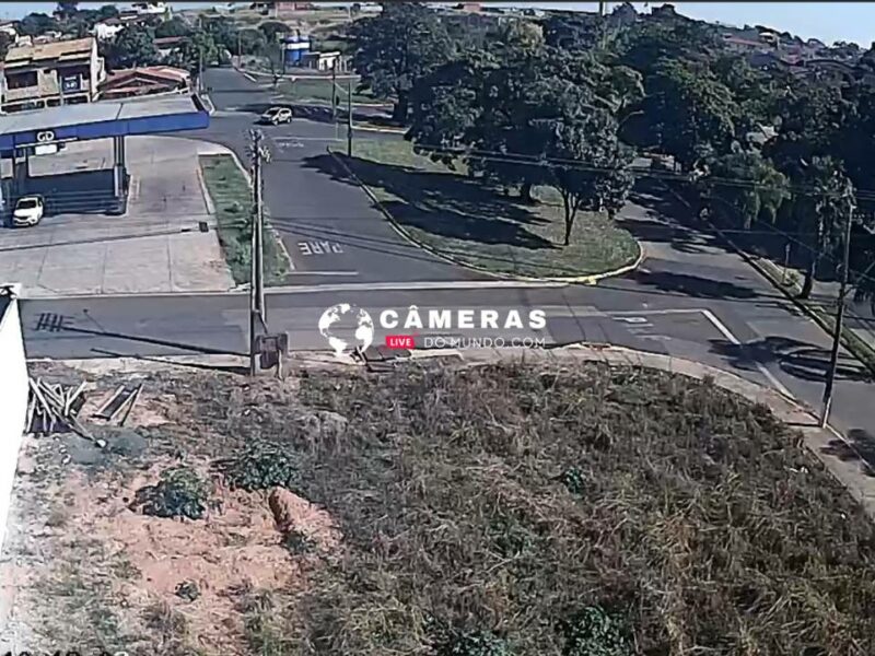 câmera ao vivo da Avenida Elias Cândido Ayres (Rotatória Posto GD) em Rio das Pedras/SP.