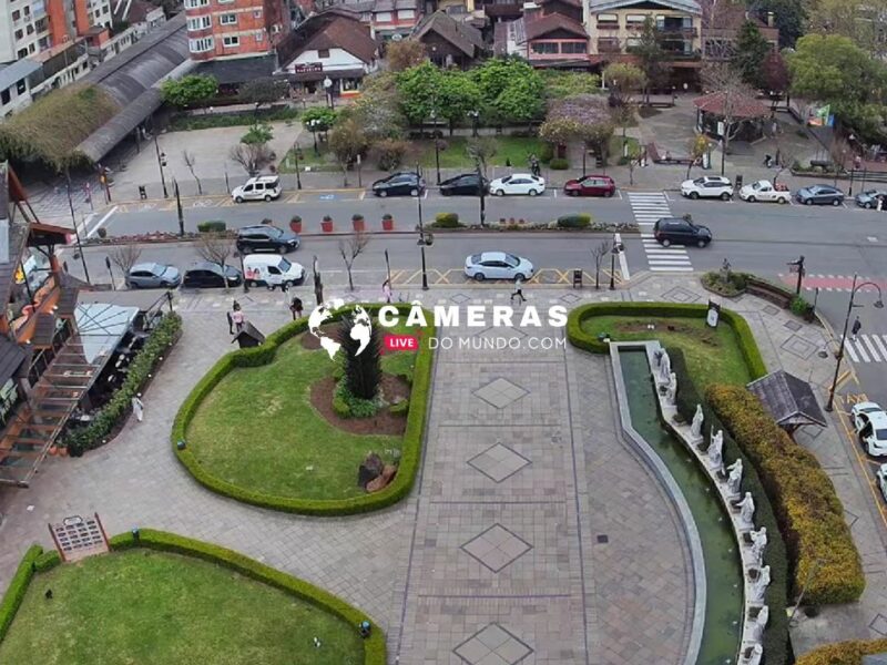 Câmera ao vivo da Praça da Igreja de Pedra em Gramado - RS.