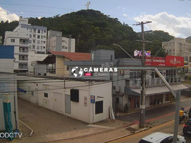 Cristo Luz, Balneário Camboriú ao vivo.