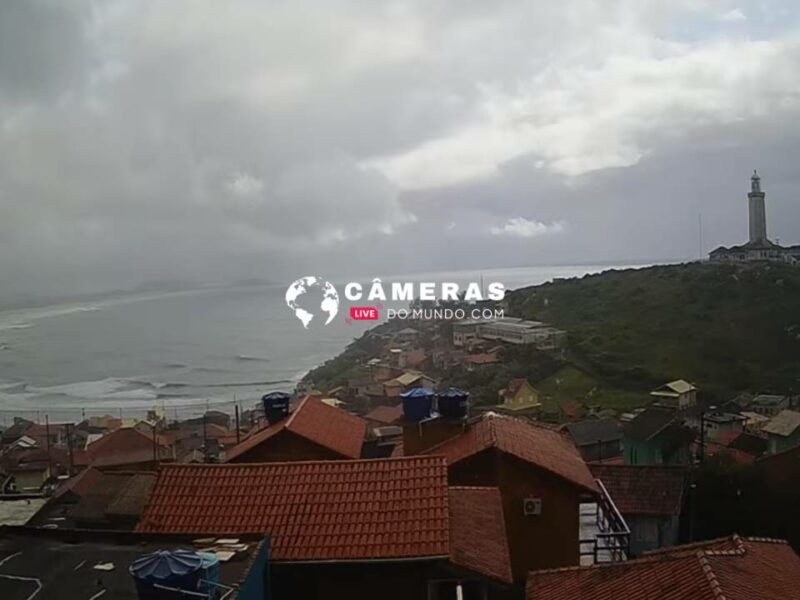 Câmera ao vivo do Farol de Santa Marta em Laguna, Santa Catarina.