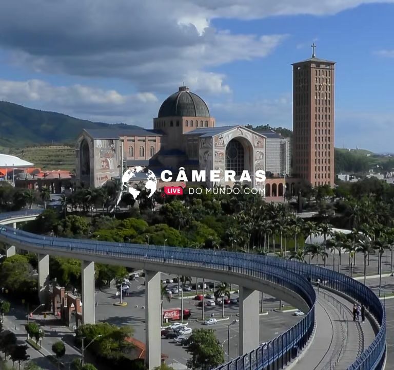 Câmera ao vivo Santuário Nacional de Aparecida do Norte e Passarela da Fé.
