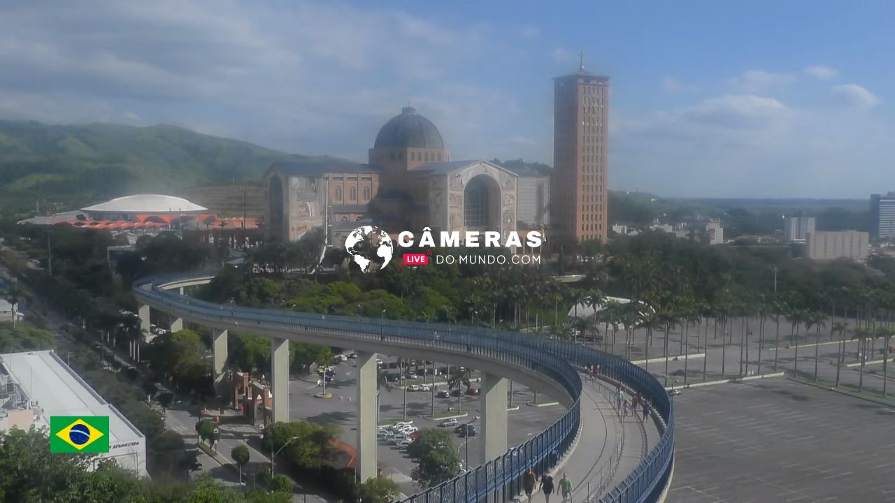 Câmera ao vivo Santuário Nacional de Aparecida do Norte e Passarela da Fé.