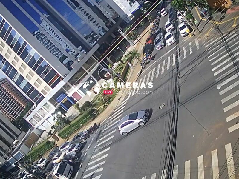 Rua 9, Setor Oeste, Goiânia, Goiás, ao vivo.