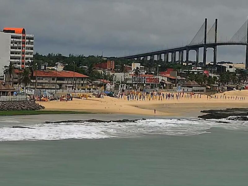 Praia dos Artistas, Natal ao vivo